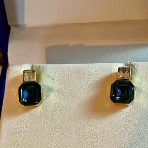 Vintage gold-toned post earrings with sapphire blue and clear crystal, 1/2" long